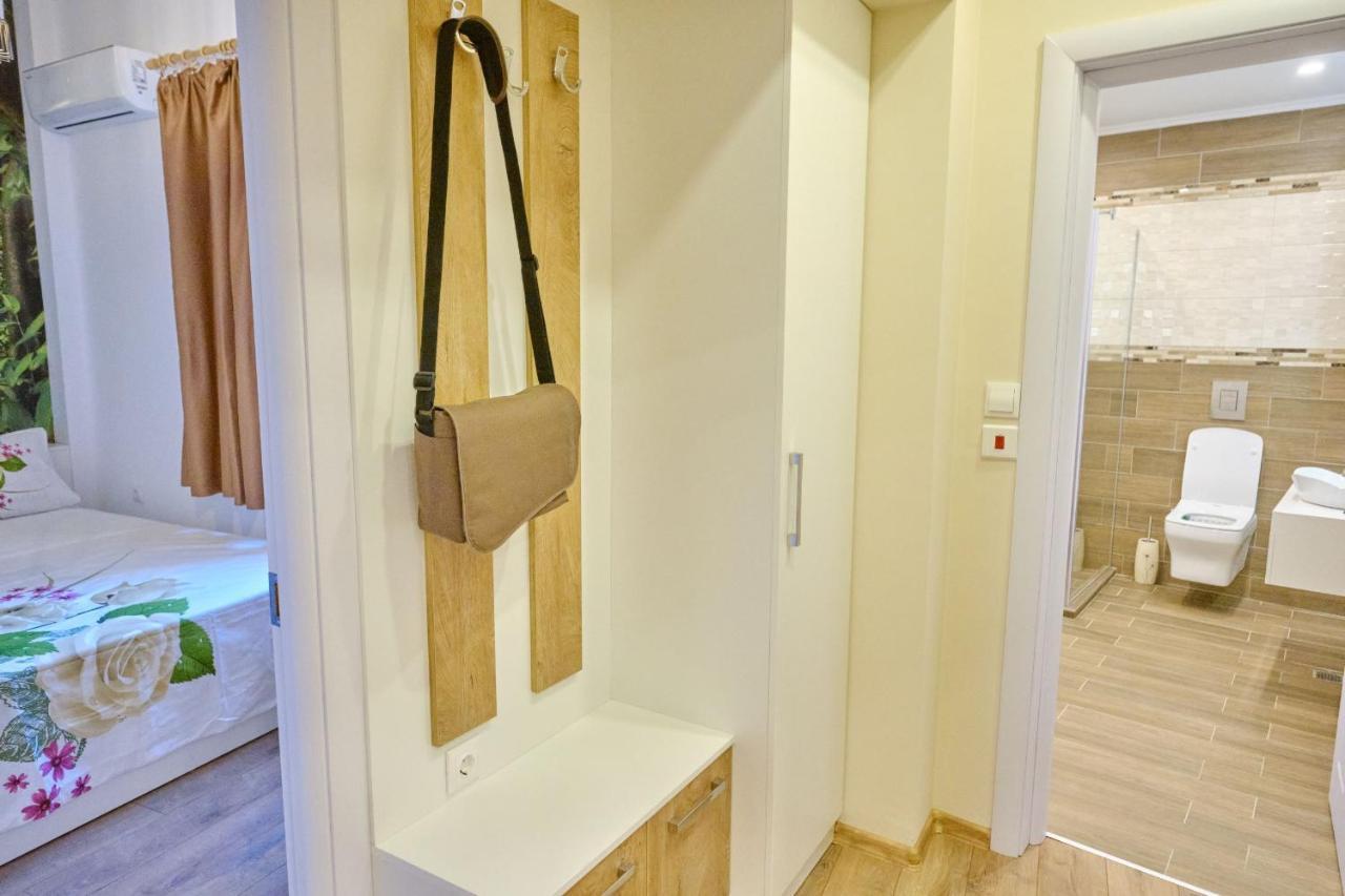 בורגאס Luxury Nevena Apartment - Bogoridi Super Centre מראה חיצוני תמונה